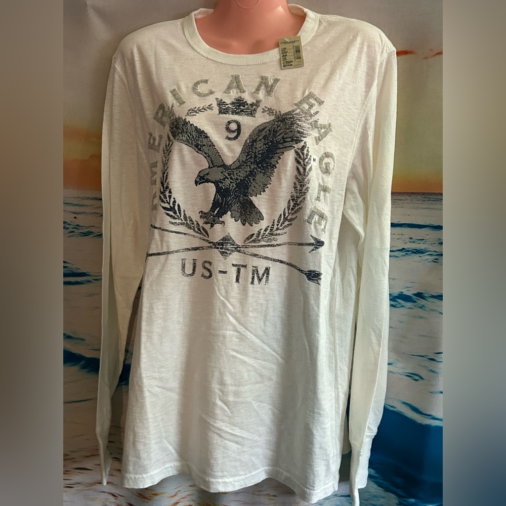 American Eagle Outfitters Men’s White Long Sleeve Graphic Tee Eagle Print MD NWT